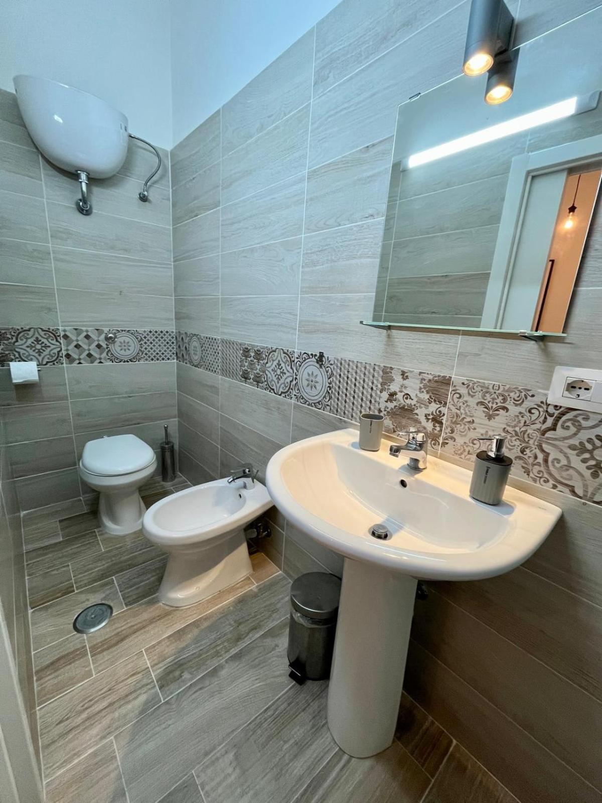نابولي Guesthouse Marcanto - Duomo المظهر الخارجي الصورة