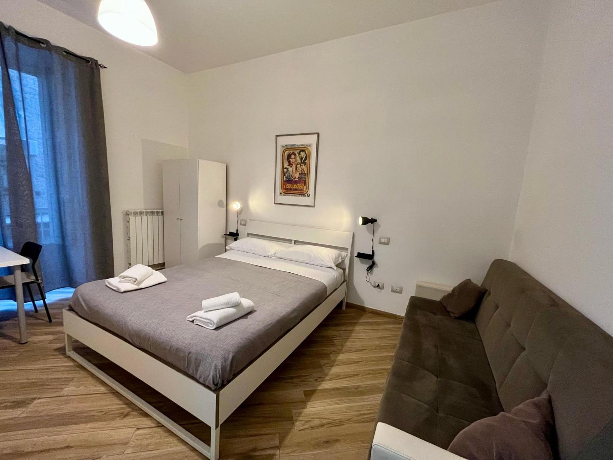 نابولي Guesthouse Marcanto - Duomo المظهر الخارجي الصورة